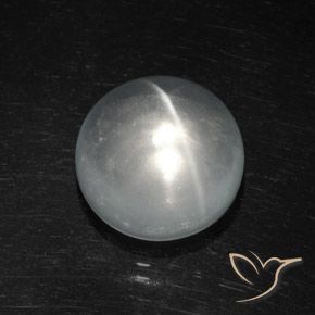 8.09 ct White Quartz Cat's Eye Stone, Natural Quartz Cat's Eye in Round Cabochon Shape for Sale