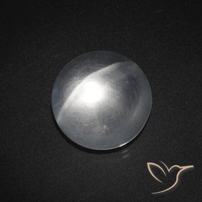 7.59 ct White Quartz Cat's Eye Stone, Natural Quartz Cat's Eye in Round Cabochon Shape for Sale