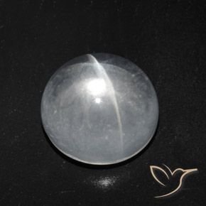 7.51 ct White Quartz Cat's Eye Stone, Natural Quartz Cat's Eye in Round Cabochon Shape for Sale