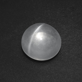 7.50 ct White Quartz Cat's Eye Stone, Natural Quartz Cat's Eye in Round Cabochon Shape for Sale