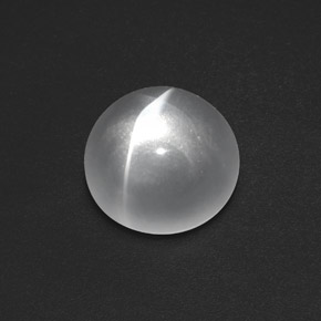 7.40 ct White Quartz Cat's Eye Stone, Natural Quartz Cat's Eye in Round Cabochon Shape for Sale