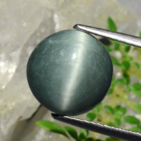4.35 ct Green Quartz Cat's Eye Gemstone, Quartz Cat's Eye Gem in Round Cabochon Shape for Sale.