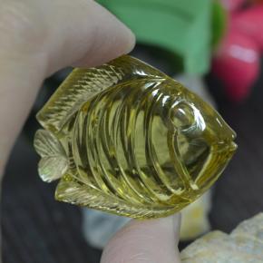 105.35 ct Yellow Quartz Stone, Natural Quartz in Carved Fish Shape for Sale