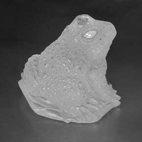 Quartz Gemstone in 58.2 x 57.9 mm Size for Sale, Quartz Stone in White Color