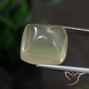 Quartz Gemstone in 13 x 13 mm (calibrated) Size for Sale, Quartz Stone in Medium Green  Color
