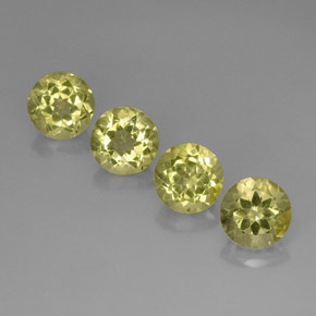 10.58 ct Yellow Quartz Gemstone, Quartz Gem in Round Facet Shape for Sale.