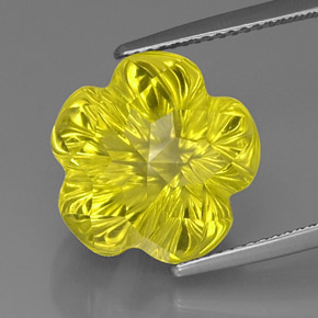 12.53 ct Yellow Quartz Stone, Natural Quartz in Flower-Cut Shape for Sale