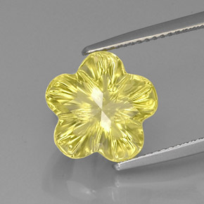 6.62 ct Yellow Quartz Stone, Natural Quartz in Flower-Cut Shape for Sale