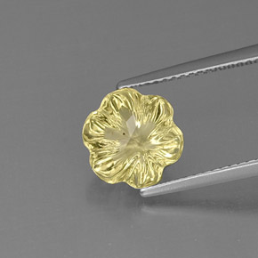 2.98 ct Yellow Quartz Gemstone, Quartz Gem in Flower-Cut Shape for Sale.