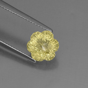 2.57 ct Yellow Quartz Stone, Natural Quartz in Flower-Cut Shape for Sale
