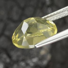 Quartz Gemstone in 11 x 9 mm (calibrated) Size for Sale, Quartz Stone in Light Yellow Color