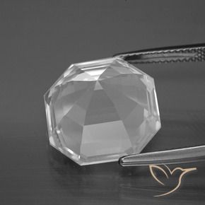 Quartz Gemstone in 15 x 15 mm (calibrated) Size for Sale, Quartz Stone in Clear White Color