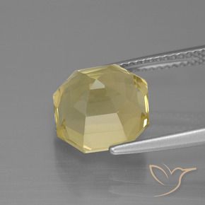 Quartz Gemstone in 10.4 x 10.3 mm Size for Sale, Quartz Stone in Warm Yellow Color