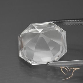 Quartz Gemstone in 15 x 15 mm (calibrated) Size for Sale, Quartz Stone in Clear White Color