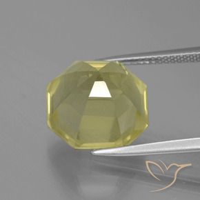 Quartz Gemstone in 13 x 13 mm (calibrated) Size for Sale, Quartz Stone in Pale Yellow Color