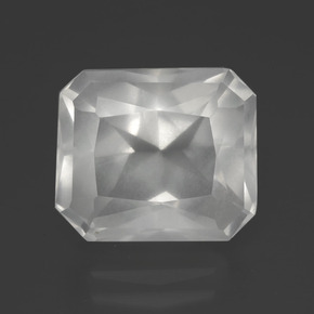 White Quartz Gem - 7.3ct Octagon / Scissor Cut (ID: 398927)