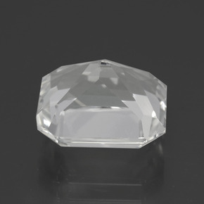 Quartz Gemstone in 11.2 x 9.9 mm Size for Sale, Quartz Stone in White Color