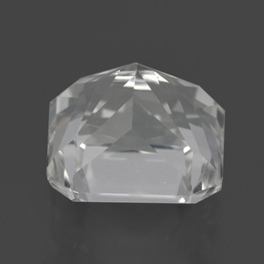Quartz Gemstone in 11.4 x 10.6 mm Size for Sale, Quartz Stone in White Color