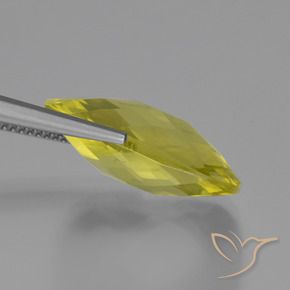 Quartz Gemstone in 20 x 15 mm (calibrated) Size for Sale, Quartz Stone in Light Yellow Color
