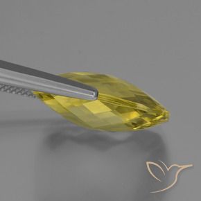 Quartz Gemstone in 20 x 15 mm (calibrated) Size for Sale, Quartz Stone in Medium-Light Yellow Color
