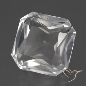 11.27 ct White Quartz Stone, Natural Quartz in Octagon / Scissor Cut Shape for Sale