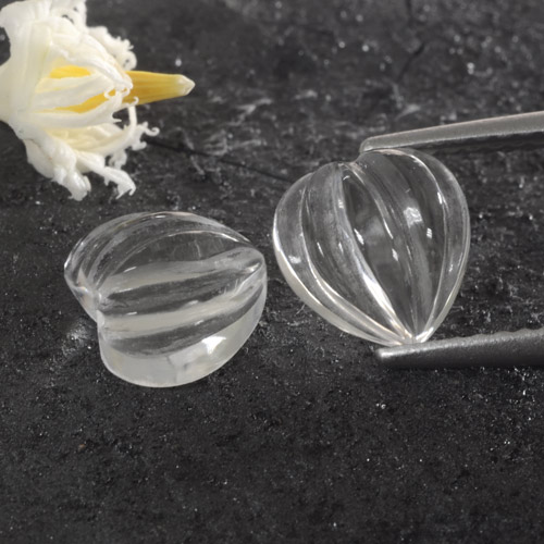 Clear White Quartz Gem - 1.6ct Carved Heart (ID: 470475)