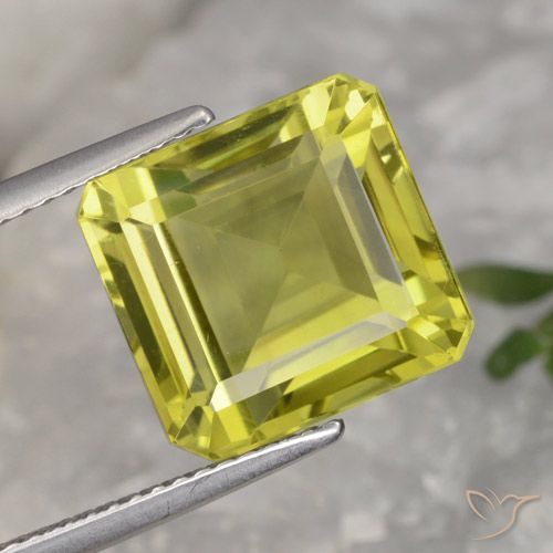 Vivid Yellow Quartz Gem - 9.7ct Octagon Step Cut (ID: 473031)