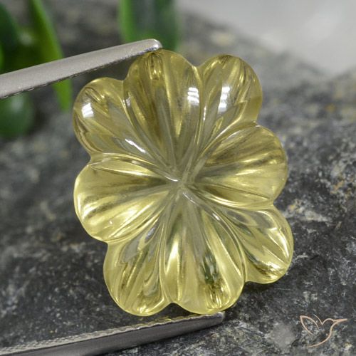 9.60ct Natural Medium-Light Yellow Quartz, Flower Cut, Transparent