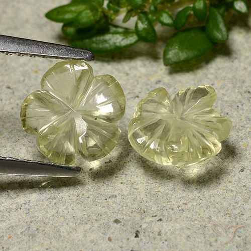 2 ct Yellow Quartz, 7.6 x 7.3 mm Carved From Brazil, Photo A