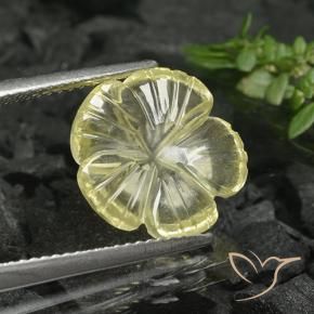 4.17 ct Yellow Quartz Stone, Natural Quartz in Carved Flower Shape for Sale