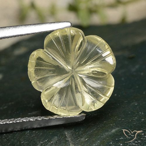 3.47ct Natural Pale Cream Yellow Quartz, Flower Cut, Transparent