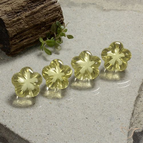 20.16ctw Natural Light Yellow Quartz, Flower Cut, Transparent