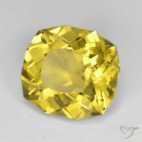 9.58 ct Yellow Quartz Stone, Natural Quartz in Cushion-Cut Shape for Sale