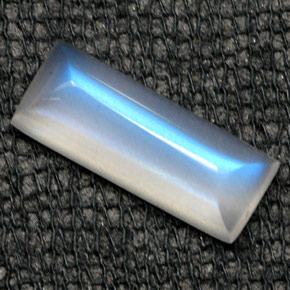 Rainbow Moonstone Gemstone in 13.3 x 5.2 mm Size for Sale, Rainbow Moonstone Stone in White Color
