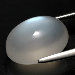 Rainbow Moonstone Gemstone in 13.6 x 9.6 mm Size for Sale, Rainbow Moonstone Stone in White Color