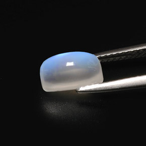 Rainbow Moonstone Gemstone in 8.8 x 4.4 mm Size for Sale, Rainbow Moonstone Stone in Blue White Color