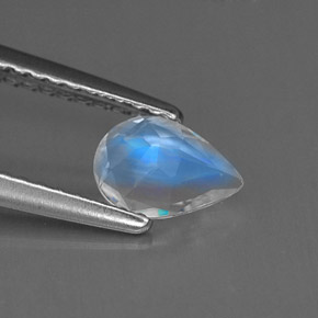 Rainbow Moonstone Gemstone in 7 x 5 mm (calibrated) Size for Sale, Rainbow Moonstone Stone in Blue White Color