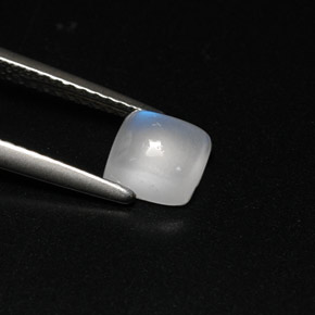 Rainbow Moonstone Gemstone in 6 x 5.7 mm Size for Sale, Rainbow Moonstone Stone in Blue White Color