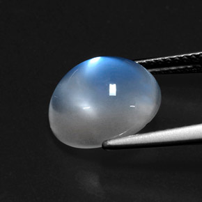 Rainbow Moonstone Gemstone in 11.7 x 10.5 mm Size for Sale, Rainbow Moonstone Stone in Blue White Color