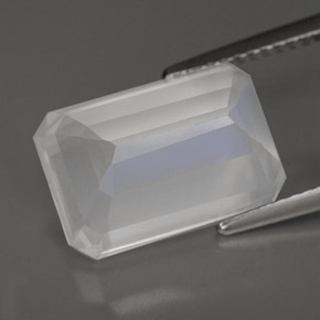 Rainbow Moonstone Gemstone in 14.1 x 9.5 mm Size for Sale, Rainbow Moonstone Stone in Blue White Color