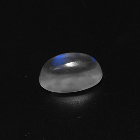 2.38 ct White Rainbow Moonstone Gemstone, Rainbow Moonstone Gem in Oval Cabochon Shape for Sale.