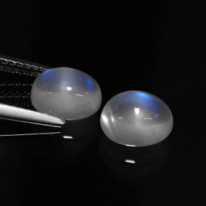 Rainbow Moonstone Gemstone in 8 x 6 mm (calibrated) Size for Sale, Rainbow Moonstone Stone in Blue White Color