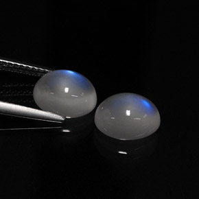 Rainbow Moonstone Gemstone in 9 x 7 mm (calibrated) Size for Sale, Rainbow Moonstone Stone in Blue White Color