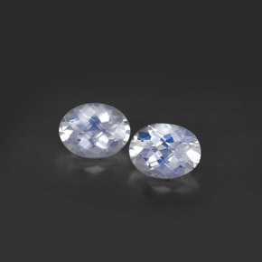 2.50 ct White Rainbow Moonstone Gemstone, Rainbow Moonstone Gem in Oval Checkerboard Shape for Sale.
