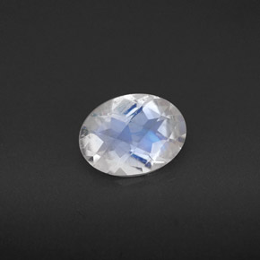 0.85 ct White Rainbow Moonstone Gemstone, Rainbow Moonstone Gem in Oval Checkerboard Shape for Sale.