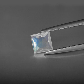 0.53 ct White Rainbow Moonstone Gemstone, Rainbow Moonstone Gem in Princess-Cut Shape for Sale.