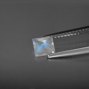 Rainbow Moonstone Gemstone in 5 x 5 mm (calibrated) Size for Sale, Rainbow Moonstone Stone in Blue White Color