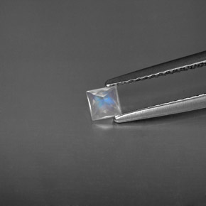 Rainbow Moonstone Gemstone in 3.5 x 3.4 mm Size for Sale, Rainbow Moonstone Stone in Blue White Color