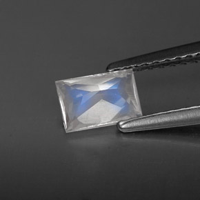 Rainbow Moonstone Gemstone in 6.1 x 4.1 mm Size for Sale, Rainbow Moonstone Stone in Blue White Color