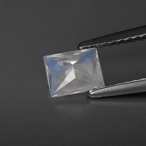 Rainbow Moonstone Gemstone in 5.7 x 4.7 mm Size for Sale, Rainbow Moonstone Stone in Blue White Color